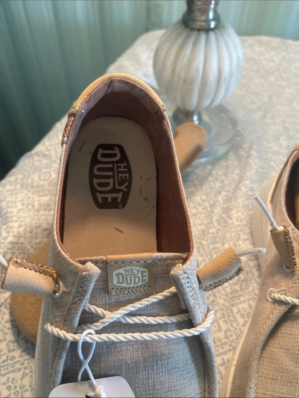 Hey Dude Wendy PeaK WOVEN Slip-On Sneakers in Natural NWT size 10